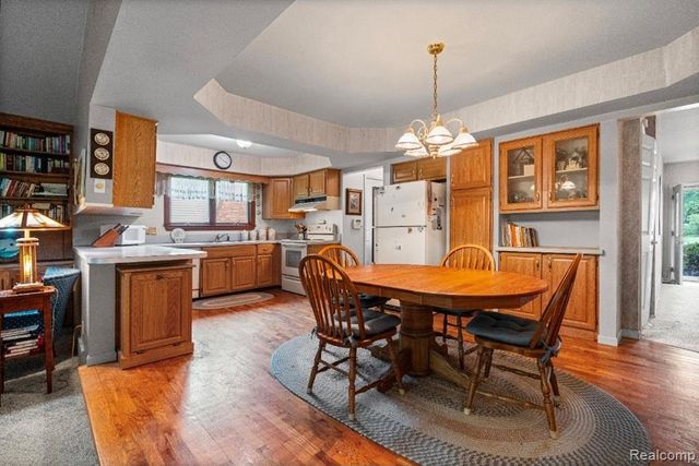 439 Windmill Point Drive, Flushing, MI 48433
