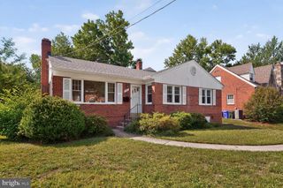 6309 QUEENS CHAPEL RD, Hyattsville, MD 20782