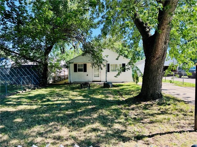 2144 Arthur Avenue, Harrison Twp, OH 45414