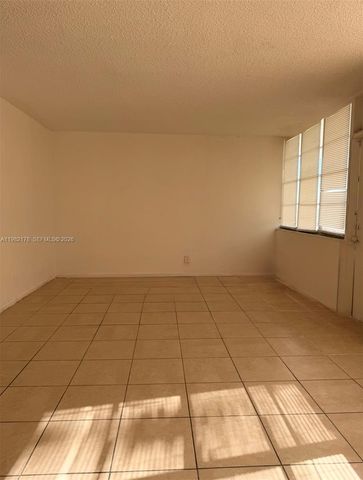 2025 NE 164th St 803, North Miami Beach, FL 33162