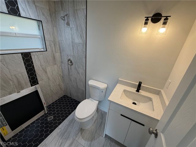 447 Camrose ST, Port Charlotte, FL 33954