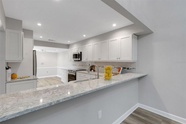 4418 LA JOLLA DRIVE, Bradenton, FL 34210