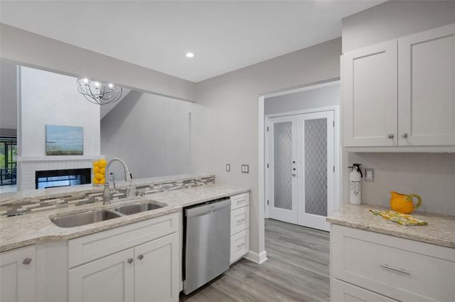 4418 LA JOLLA DRIVE, Bradenton, FL 34210
