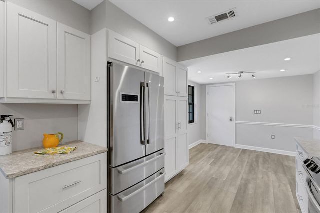 4418 LA JOLLA DRIVE, Bradenton, FL 34210