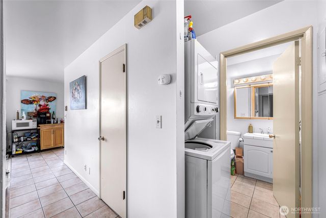 800 E Maple Street, Bellingham, WA 98225