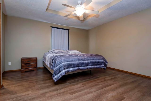 560 South Avenue, Sparta, MO 65753