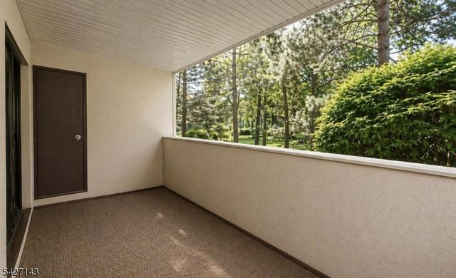 33 Cerone Ct, West Orange Twp., NJ 07052