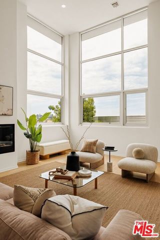 3640 Roseview Avenue, Los Angeles, CA 90065