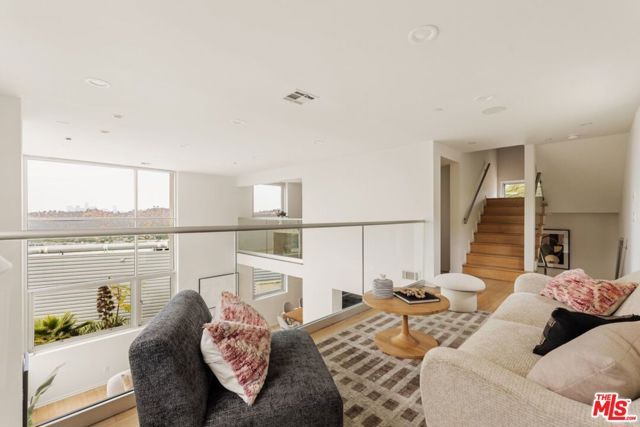 3640 Roseview Avenue, Los Angeles, CA 90065