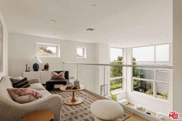 3640 Roseview Avenue, Los Angeles, CA 90065