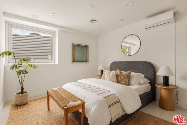 3640 Roseview Avenue, Los Angeles, CA 90065