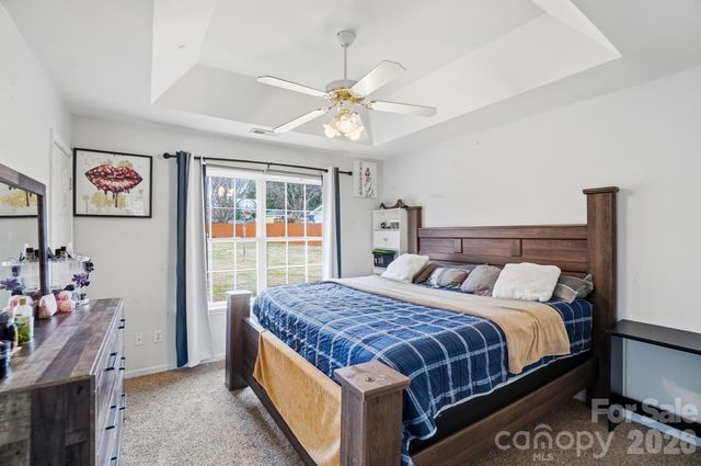 5743 Justins Forest Drive, Charlotte, NC 28212