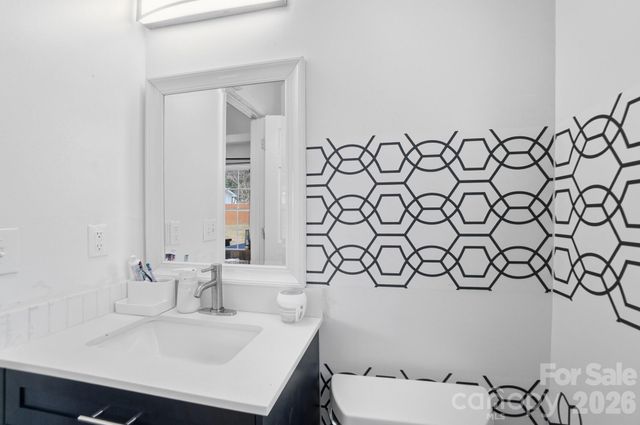 5743 Justins Forest Drive, Charlotte, NC 28212