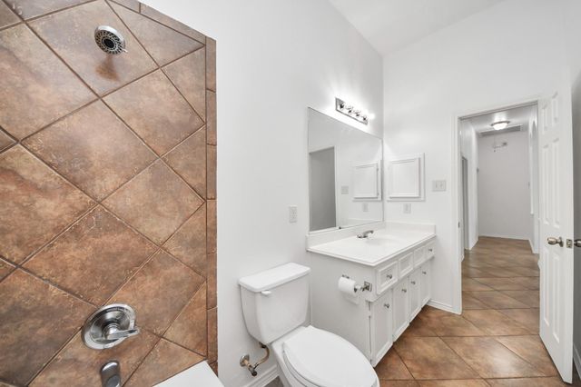 15 Palm Desert Drive, Manvel, TX 77578