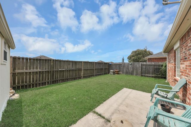 15 Palm Desert Drive, Manvel, TX 77578