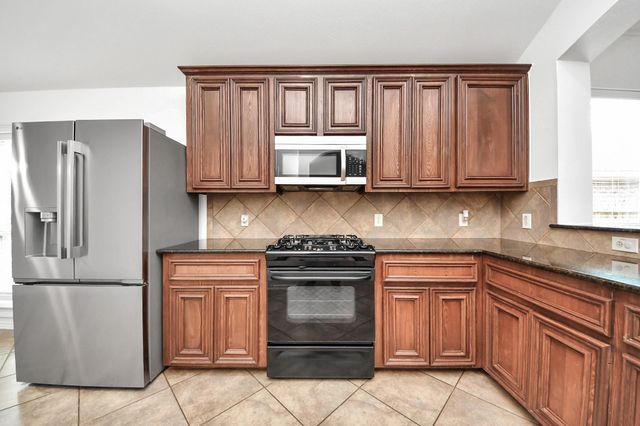 15 Palm Desert Drive, Manvel, TX 77578