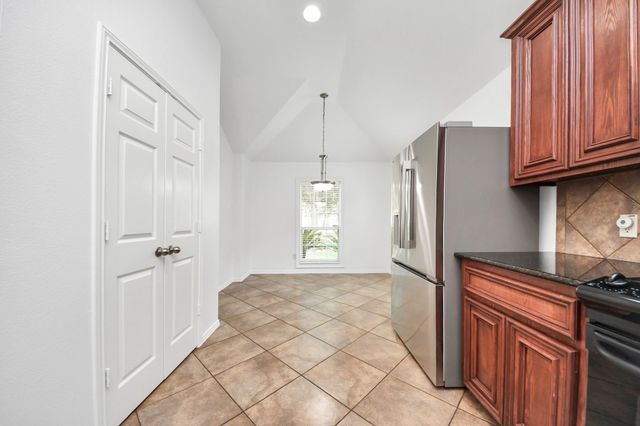 15 Palm Desert Drive, Manvel, TX 77578