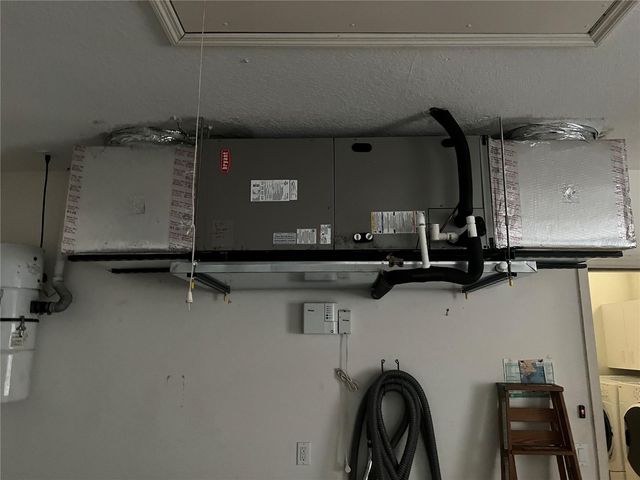 858 TARTAN DRIVE 858, Venice, FL 34293