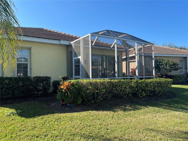 858 TARTAN DRIVE 858, Venice, FL 34293