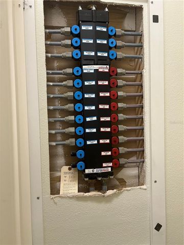 858 TARTAN DRIVE 858, Venice, FL 34293