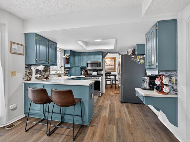 6216 Hunter Wood Drive, Fort Wayne, IN 46815