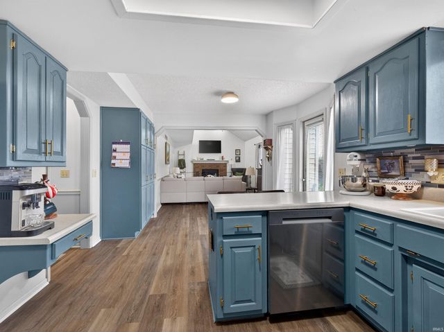 6216 Hunter Wood Drive, Fort Wayne, IN 46815