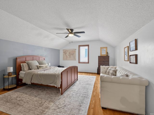 6216 Hunter Wood Drive, Fort Wayne, IN 46815