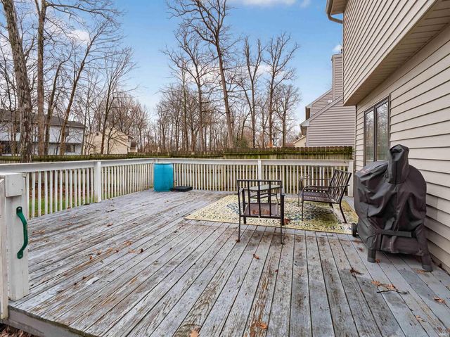 6216 Hunter Wood Drive, Fort Wayne, IN 46815