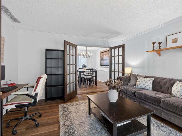 6216 Hunter Wood Drive, Fort Wayne, IN 46815