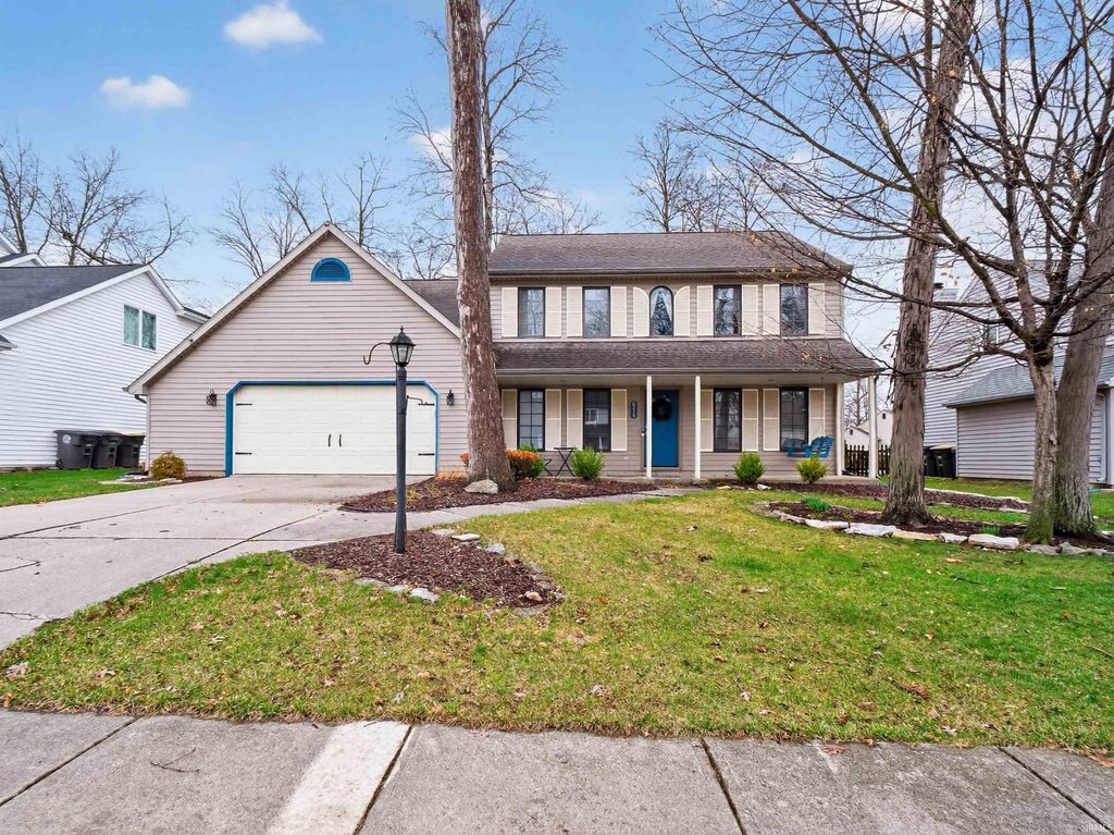 6216 Hunter Wood Drive, Fort Wayne, IN 46815