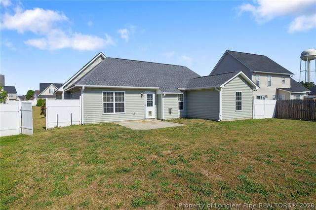 153 Saint George Drive, Raeford, NC 28376