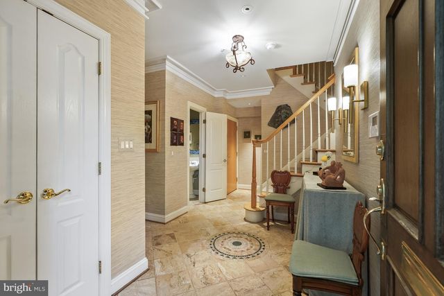 4828 MONTGOMERY LN, Bethesda, MD 20814