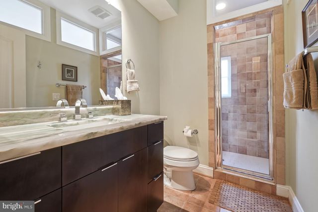 4828 MONTGOMERY LN, Bethesda, MD 20814