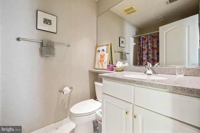 4828 MONTGOMERY LN, Bethesda, MD 20814