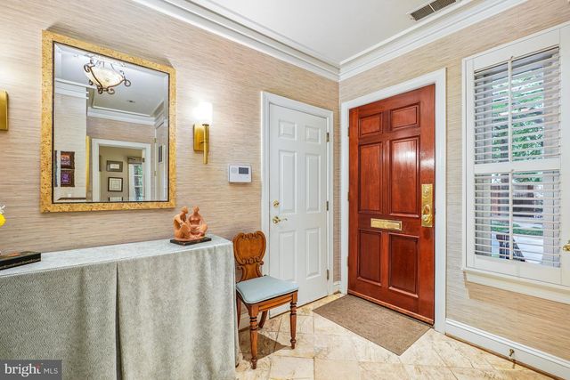 4828 MONTGOMERY LN, Bethesda, MD 20814