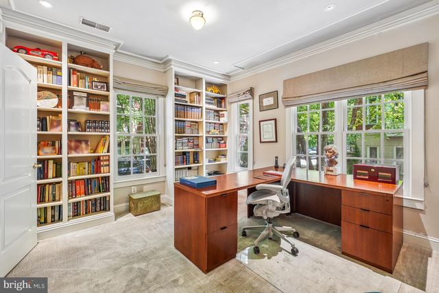 4828 MONTGOMERY LN, Bethesda, MD 20814