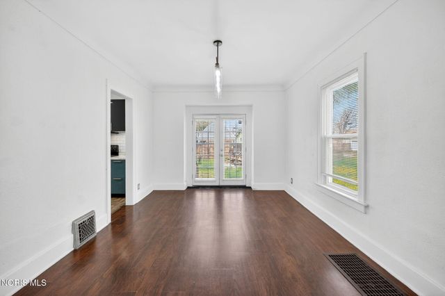 2538 Foraker Avenue, Toledo, OH 43609