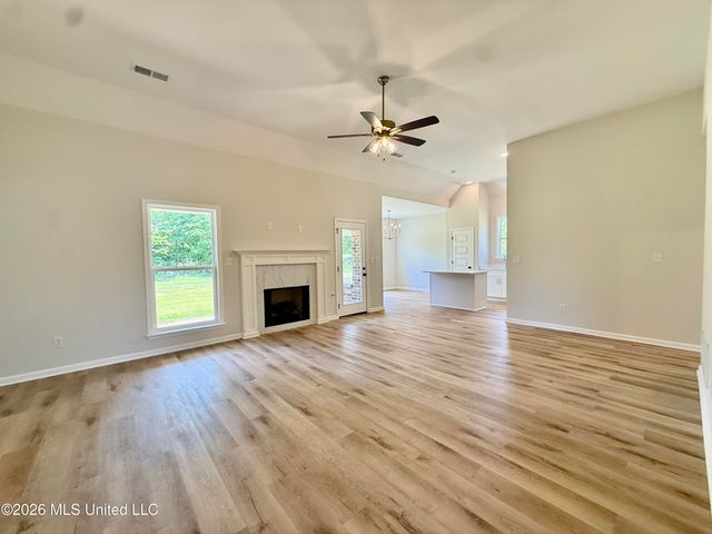 1079 Great Glen Drive, Southaven, MS 38671