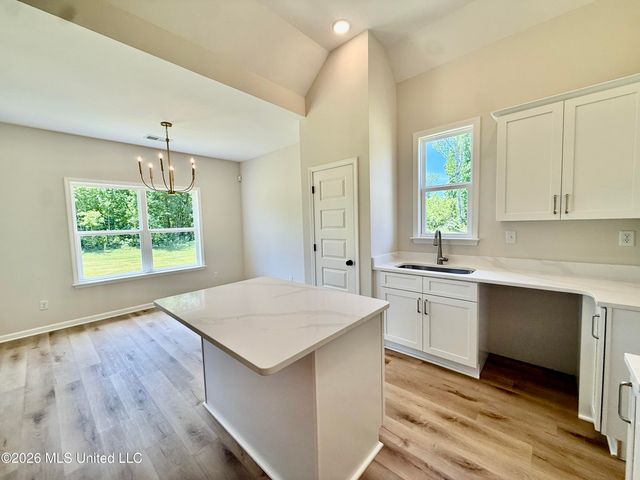 1079 Great Glen Drive, Southaven, MS 38671