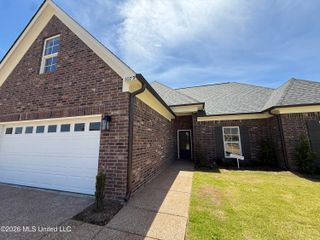 1079 Great Glen Drive, Southaven, MS 38671