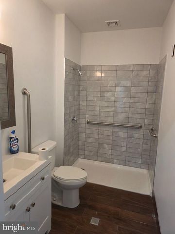 123 E MAIN ST, Wrightstown, NJ 08562
