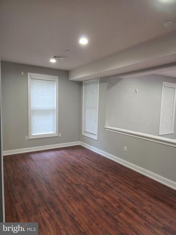 123 E MAIN ST, Wrightstown, NJ 08562
