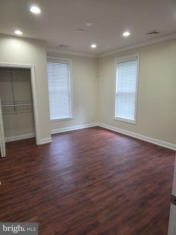 123 E MAIN ST, Wrightstown, NJ 08562