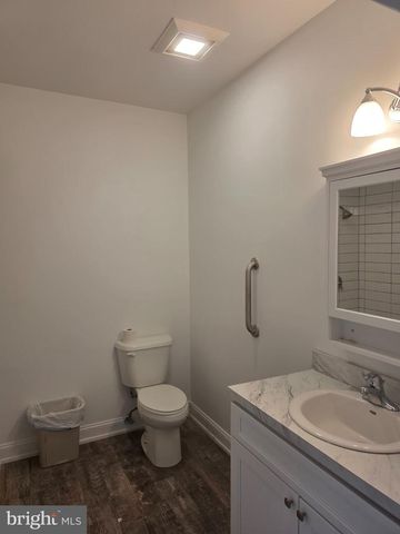 123 E MAIN ST, Wrightstown, NJ 08562