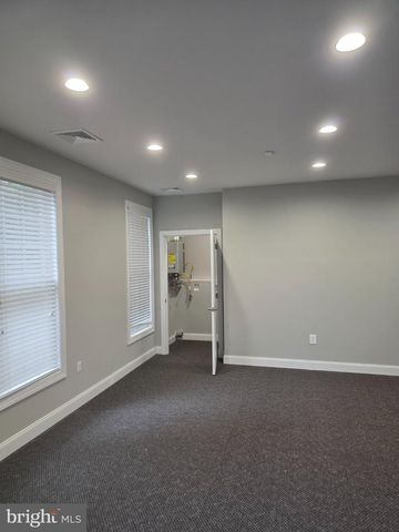 123 E MAIN ST, Wrightstown, NJ 08562