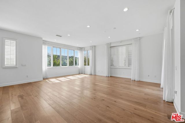 13079 Bluff Creek Drive, Los Angeles, CA 90094