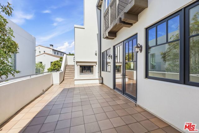 13079 Bluff Creek Drive, Los Angeles, CA 90094