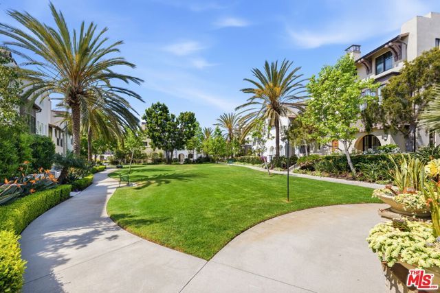 13079 Bluff Creek Drive, Los Angeles, CA 90094