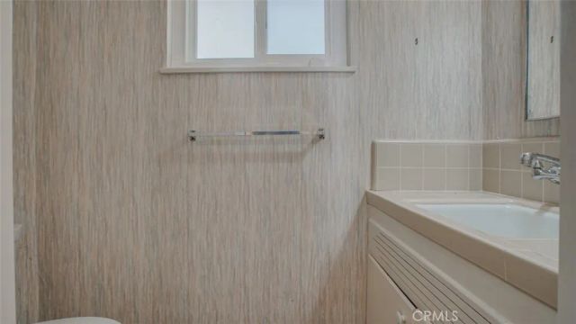 1904 Belmar, Upland, CA 91784