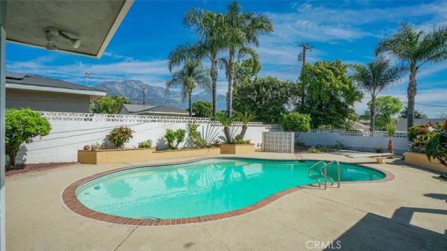 1904 Belmar, Upland, CA 91784